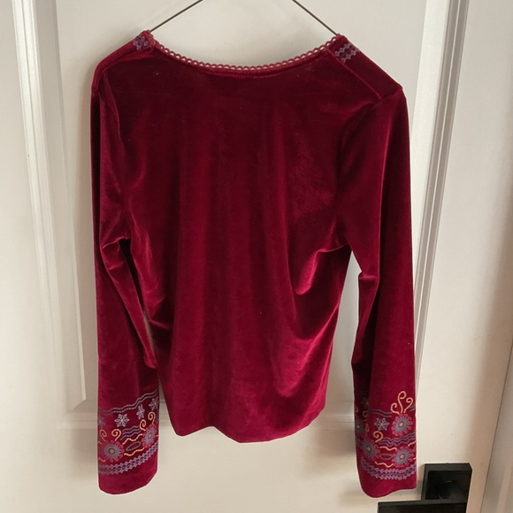 Knitworks - Long Sleeve Pullover Velvet Top - Maroon - Girls Size Medium - Picture 4 of 13